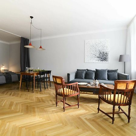 Designers Apartment In The Old Town Varsóvia Exterior foto