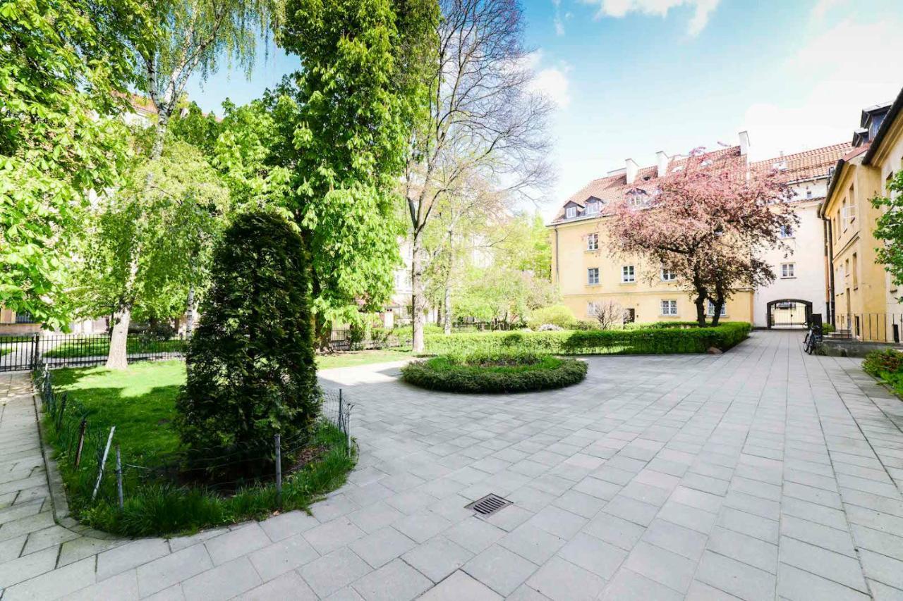 Designers Apartment In The Old Town Varsóvia Exterior foto
